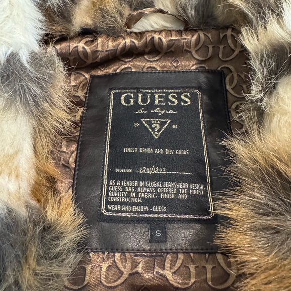 Guess Faux Fur & Knit Vest - Picture 5 of 6